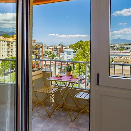 Center - Cute Quiet Close To The With Parking!! * Marbella